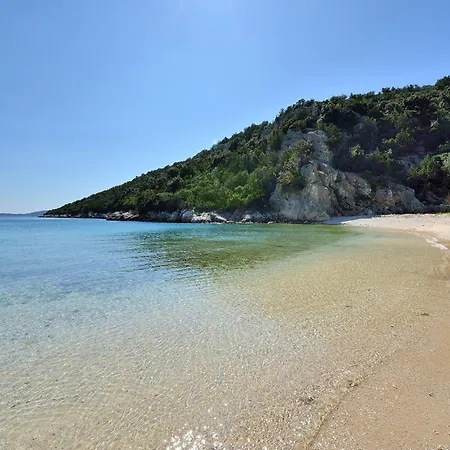 Family-friendly With Swimming Pool Cove Ljubljeva, Trogir - 14314 Apartman Voluja