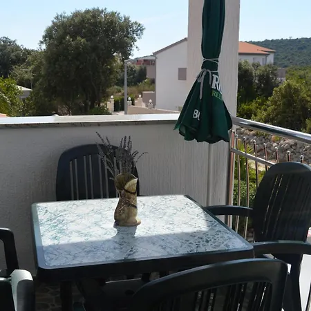 Apartman Family-friendly With Swimming Pool Cove Ljubljeva, Trogir - 14314