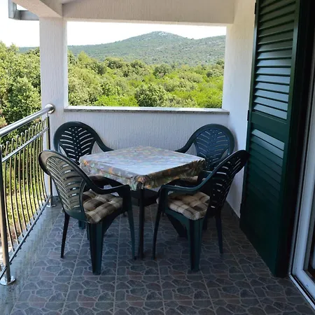 Family-friendly With Swimming Pool Cove Ljubljeva, Trogir - 14314 Apartman Voluja