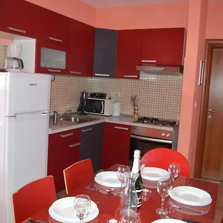 Family-friendly With Swimming Pool Cove Ljubljeva, Trogir - 14314 Apartman