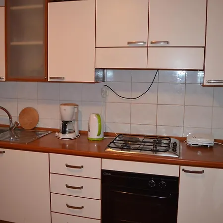 Apartman Family-friendly With Swimming Pool Cove Ljubljeva, Trogir - 14314 *