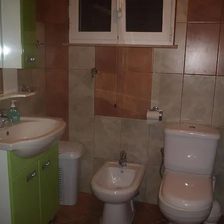 Apartman Family-friendly With Swimming Pool Cove Ljubljeva, Trogir - 14314 Voluja