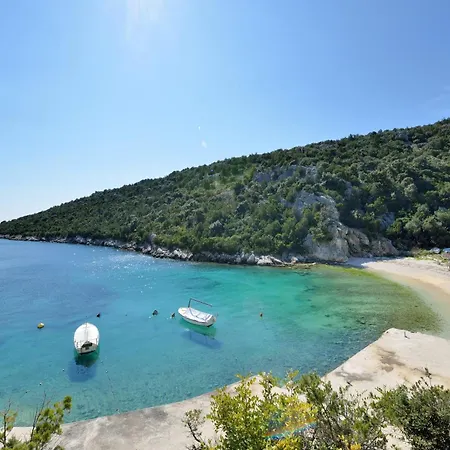 Apartman Family-friendly With Swimming Pool Cove Ljubljeva, Trogir - 14314 Voluja